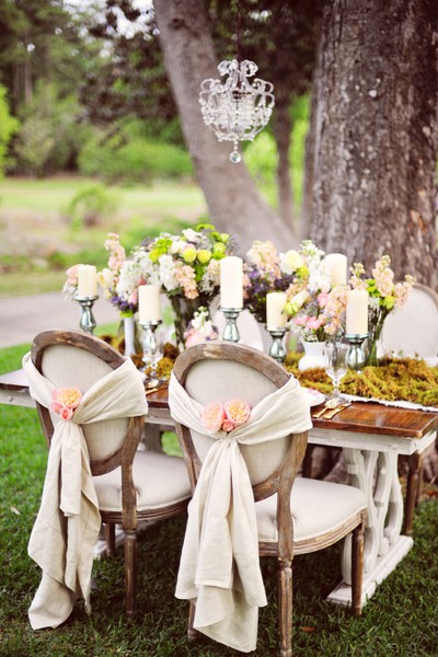 mesa dos noivos no campo