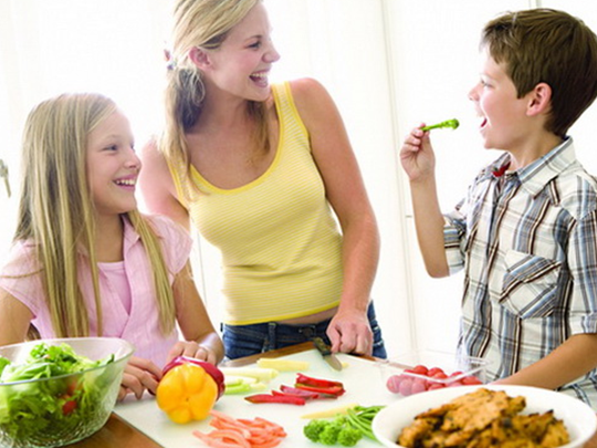 Dicas da Dona – Dicas para ensinar as crianças a comer bem [Parte 2]